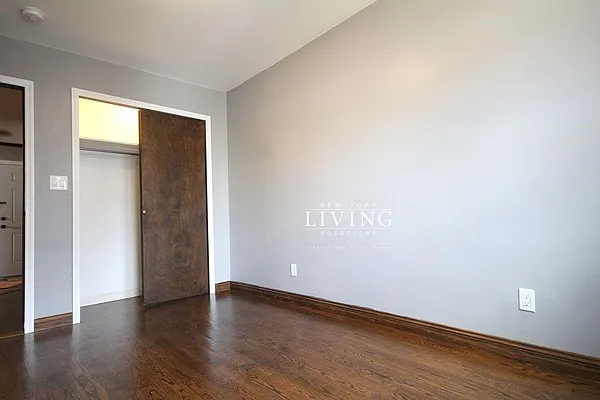Rented by NY Living Solutions | media 32