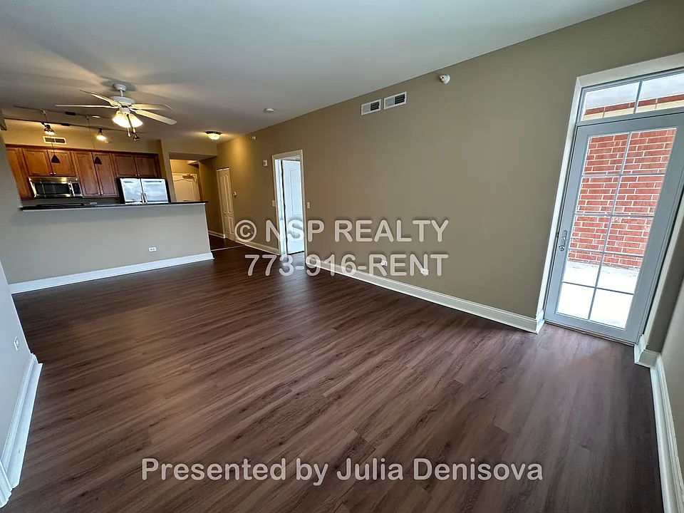 2-426 Itasca Pl
