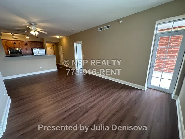 2-426 Itasca Pl, Itasca, IL