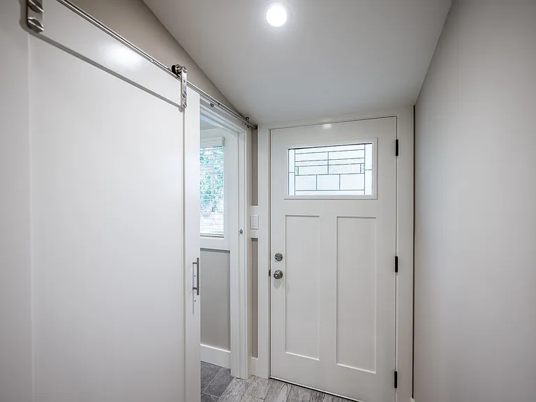 160 N Myrtle Ave — Photo 15