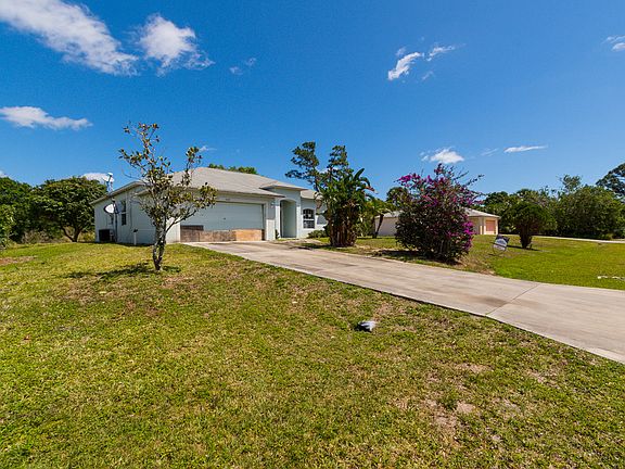 4th image of 4180 47th Pl