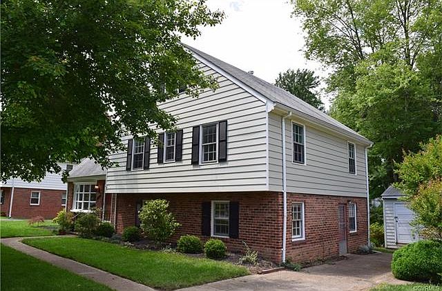 1st image of 8512 Hanford Dr