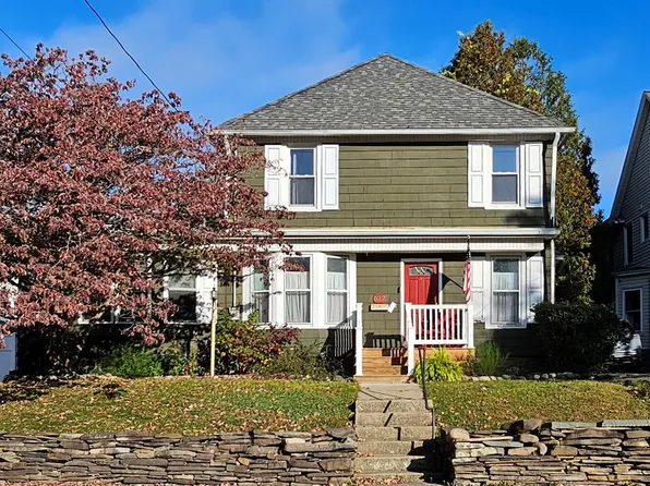 522 W 3rd St, Elmira, NY 14901