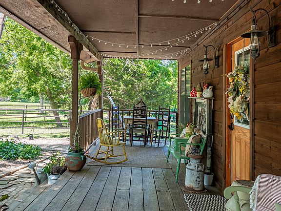 4th image of 14392 State Highway 78 N