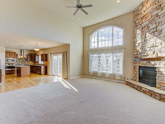 5th image of 1711 Dunwoody Ln