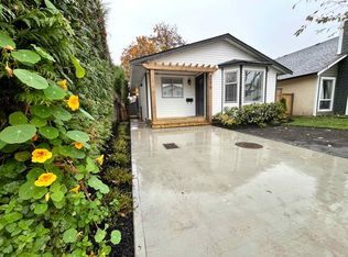 8579 McCutcheon Ave, Chilliwack, BC V2P 7L3