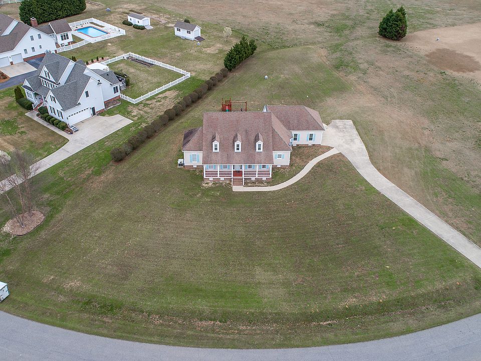 1st image of 6103 Waters Edge Dr