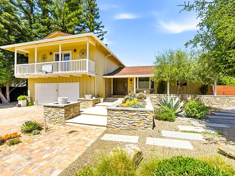 19567 Ardmore Ct — Photo 34