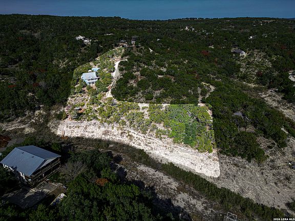5th image of 282 Hill Top Ln