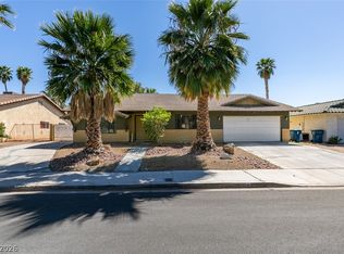3221 E Rochelle Ave, Las Vegas, NV 89121