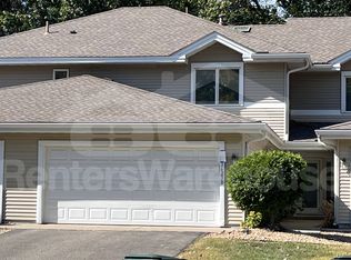 3623 Saint Francis Way APT B, Eagan, MN 55123