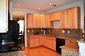 3rd image of 17325 Graceland Dr
