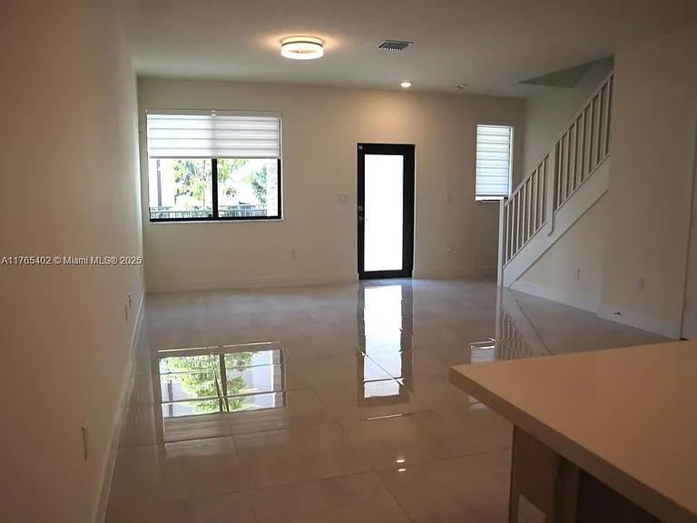 4645 NW 83rd Pkwy — Photo 21