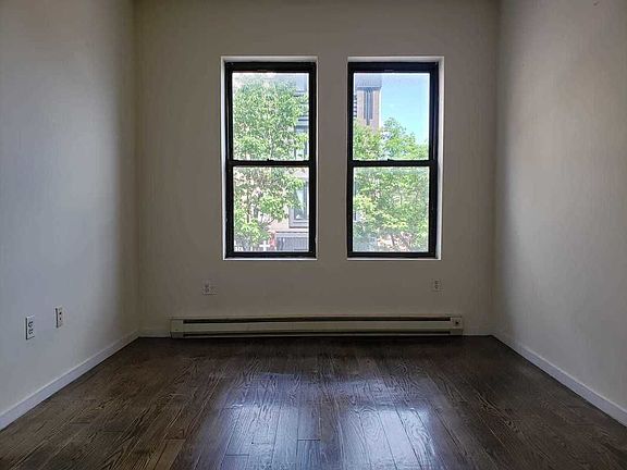 3rd image of 645 Saint Marks Ave #2F