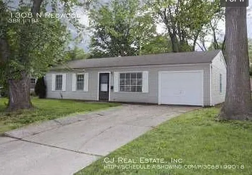 1308 N Redwood Dr Photo 1