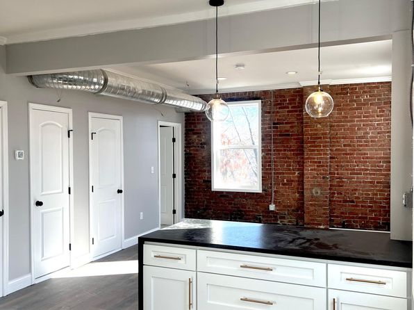 1139 Pacific St #3S