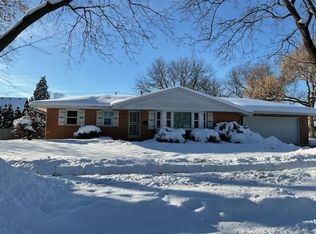 3502 Teal Ln, Rockford, IL 61103