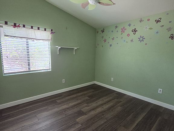 4th image of 11992 Mountainview Hts