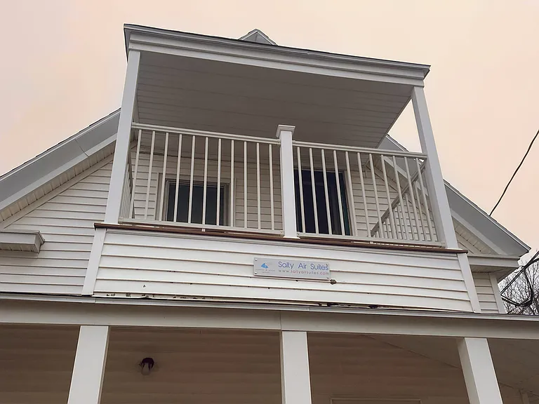13 Bay Ave #C — Photo 12