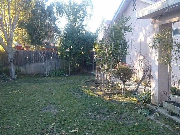 4th image of 3320 Cambria Ave
