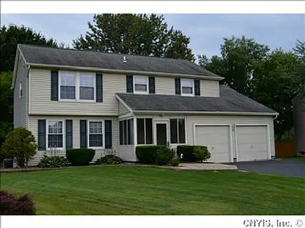 8171 Capricorn Dr, Liverpool, NY 13090