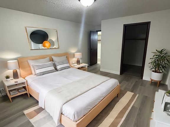 4th image of 215 E Arbor Ave #2B-2Ba-1031Sqft