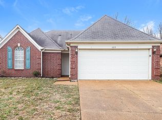 1015 Jessica Lauren Dr, Cordova, TN 38018