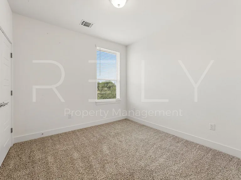 11202 Gadsen Ln #67 — Photo 33