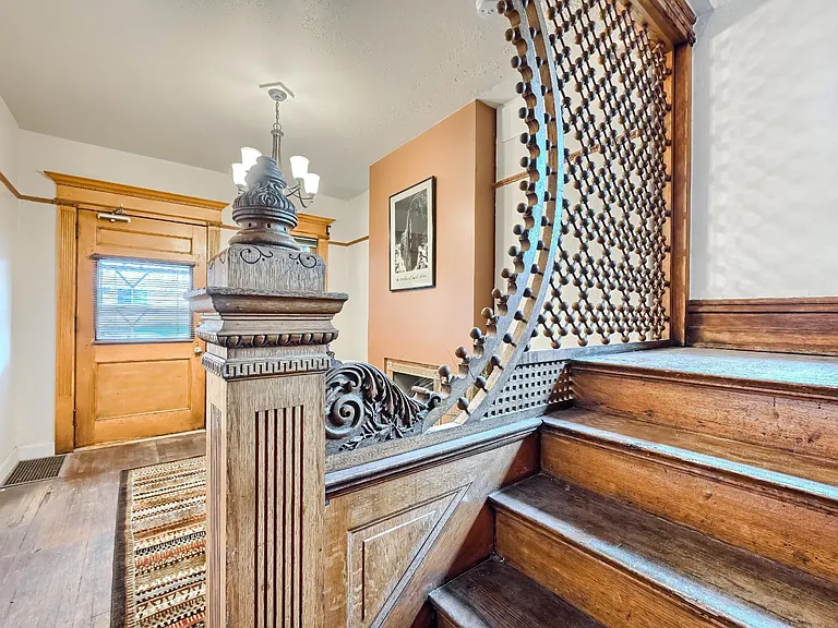 1440 N Corona St #3 — Photo 4