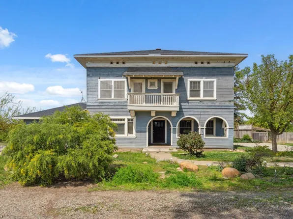 4111 N Lake Ave, Kerman, CA 93630