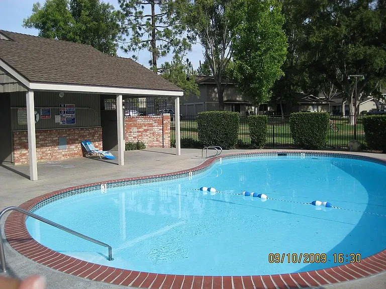916 Amistad Ct #D — Photo 16