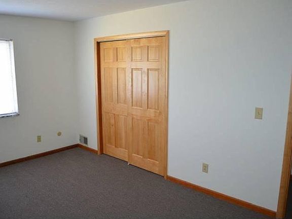 5th image of 8864 United Ln APT 36