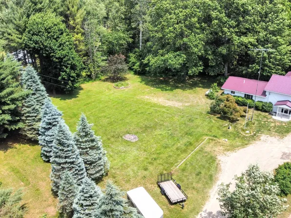 21434 30th Ave, Barryton, MI 49305
