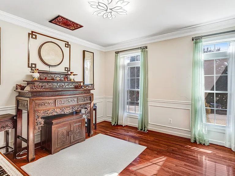 8312 Telegraph Rd — Photo 24