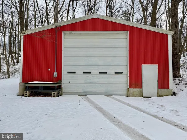 632 Raystown Rd, Everett, PA 15537