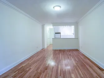 Rented by Urban Real Estate Inc