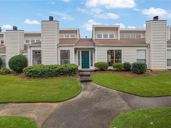 833 Serramonte Dr, Marietta, GA 30068