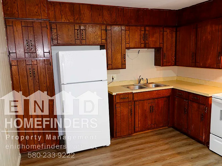 1418 N 17th St — Photo 6
