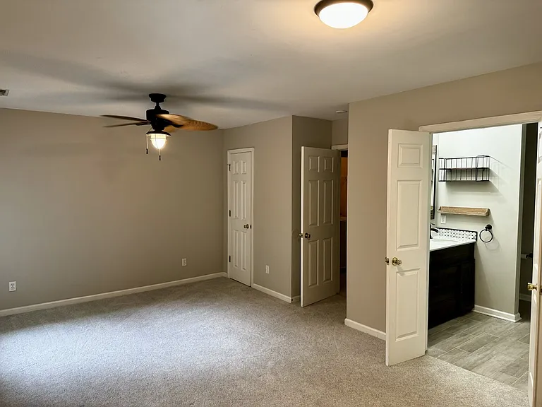 150 Westbury Park Way — Photo 17