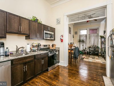 2121 Saint Paul St, Baltimore, MD, 21218
