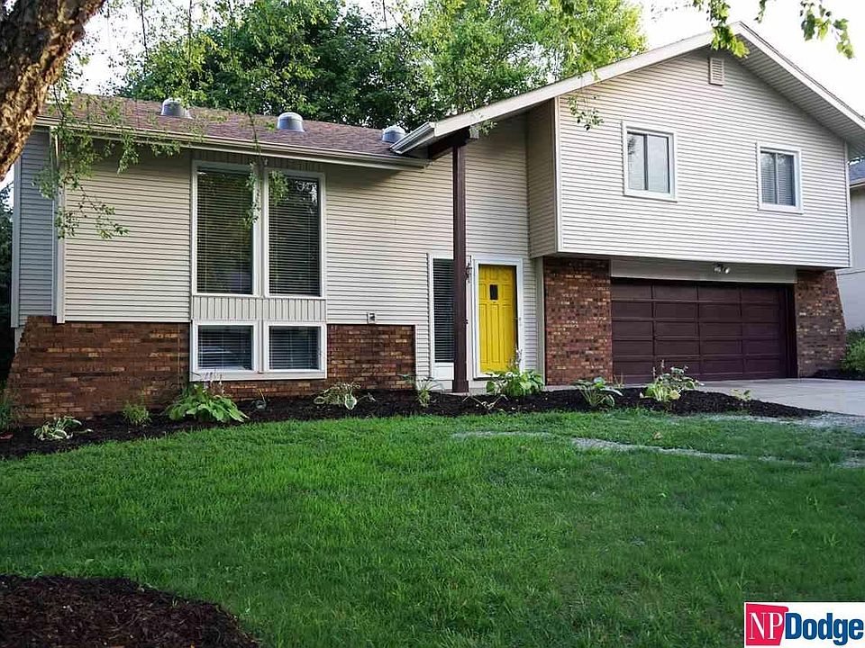1st image of 12305 Erskine Cir