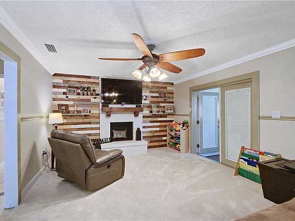 5th image of 1125 Hunter Ave