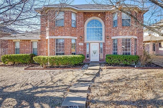 1st image of 1513 Mockingbird Ln