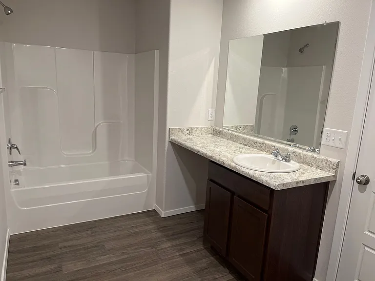 3313 E Jacob Ln — Photo 11