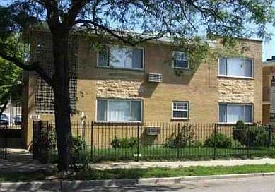 1st image of 5335 N California Ave APT 1D