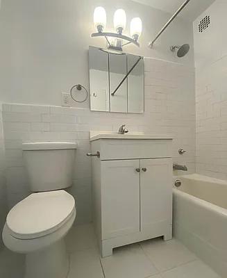 Rented by Punia & Marx Inc. | media 8