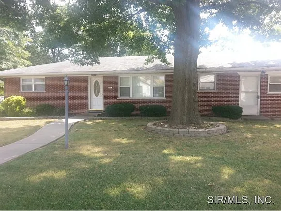 13 Guetterman Dr photo 1