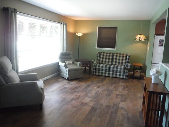 Spacious Living Room