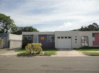 Calle Trinitaria Jardines De Arecibo #184, ARECIBO, PR 00612