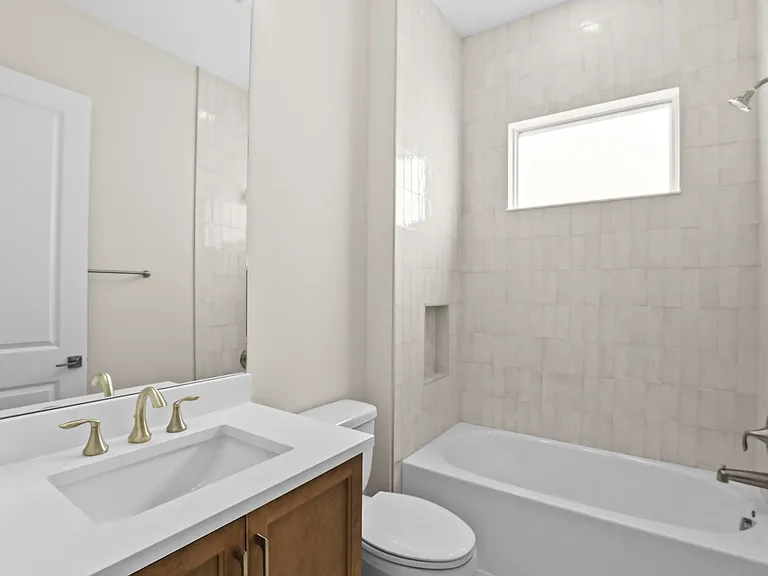 14823 Wildwood Cir — Photo 48